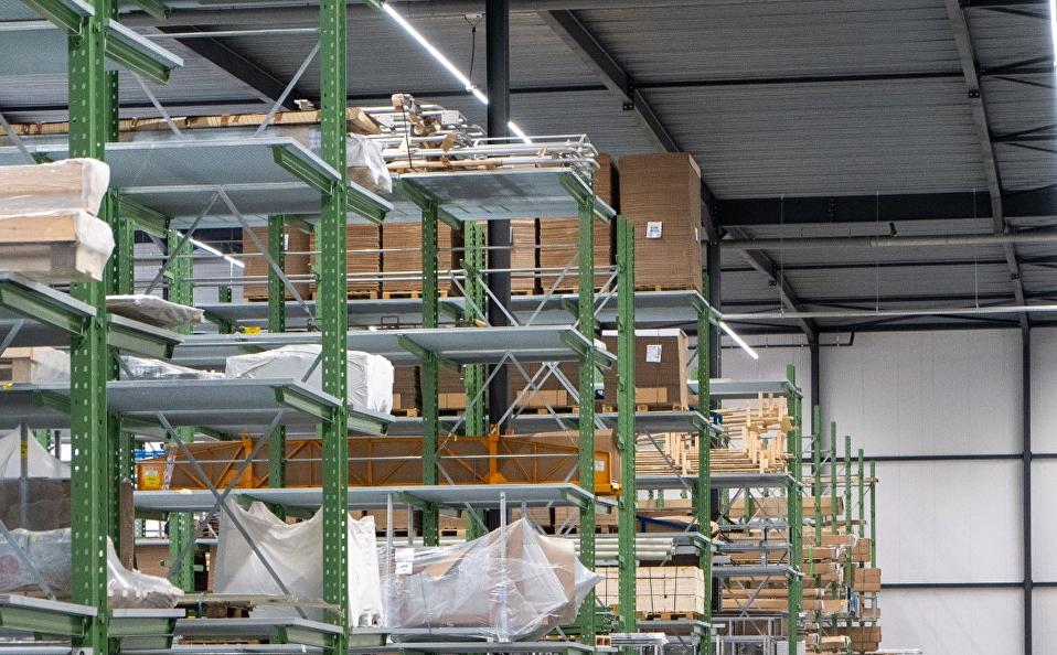 Warehouse & Storage